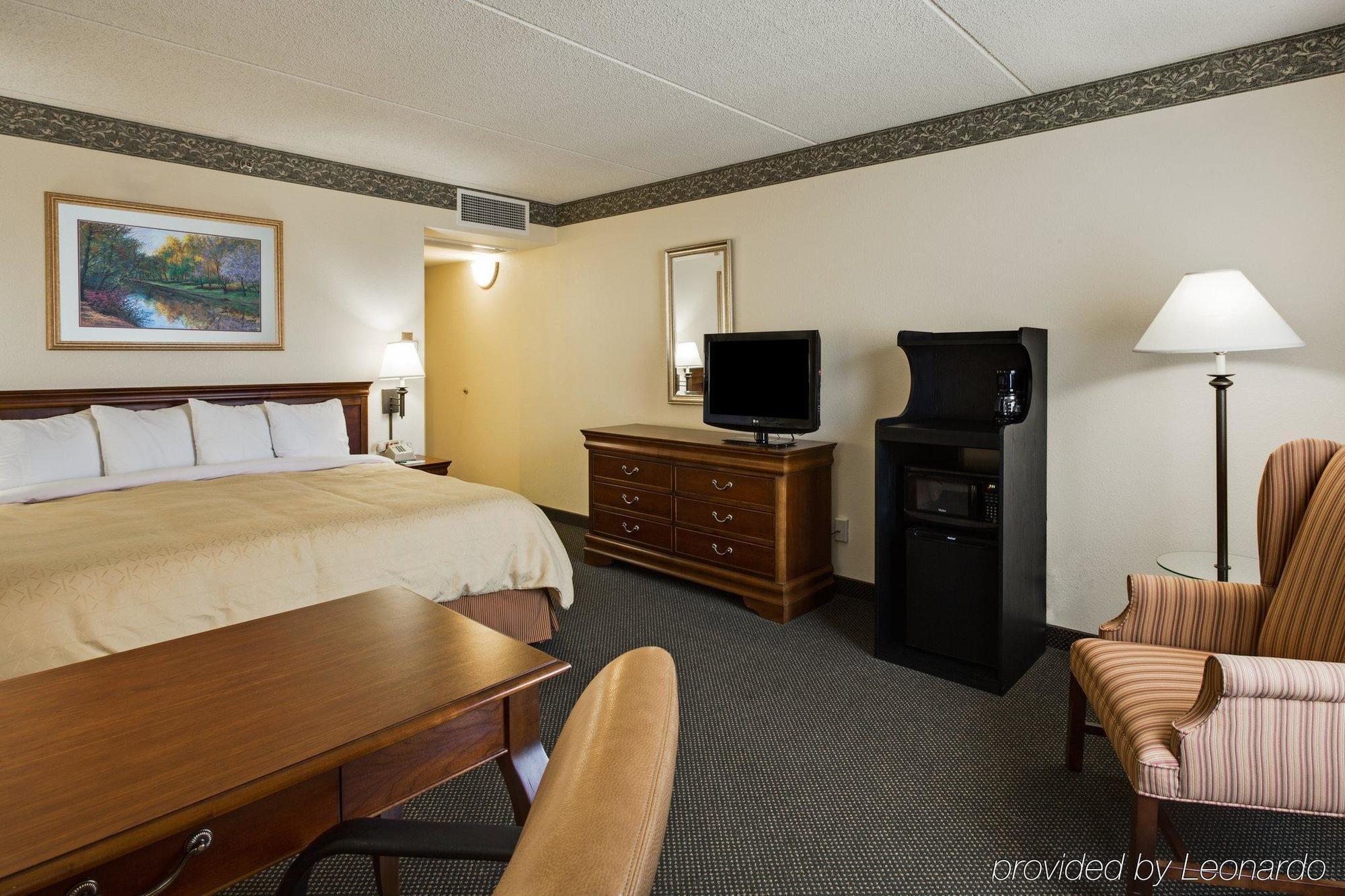 Holiday Inn Express Naperville, An Ihg Hotel Room photo